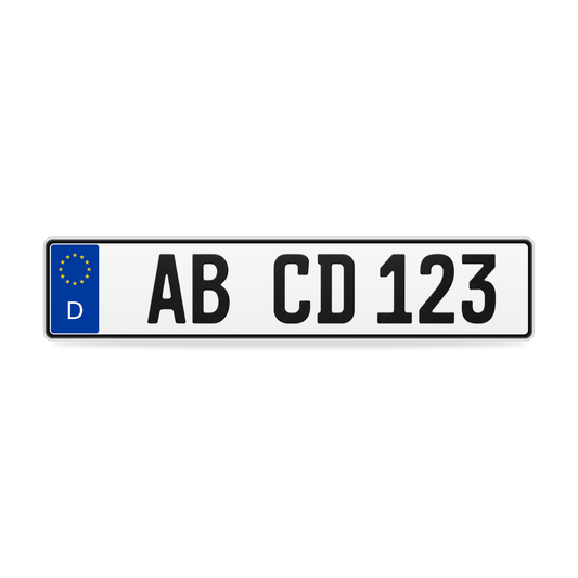 Autokennzeichen 520 × 110 mm mit Beispielkennzeichen AB CD 123, Vorderansicht